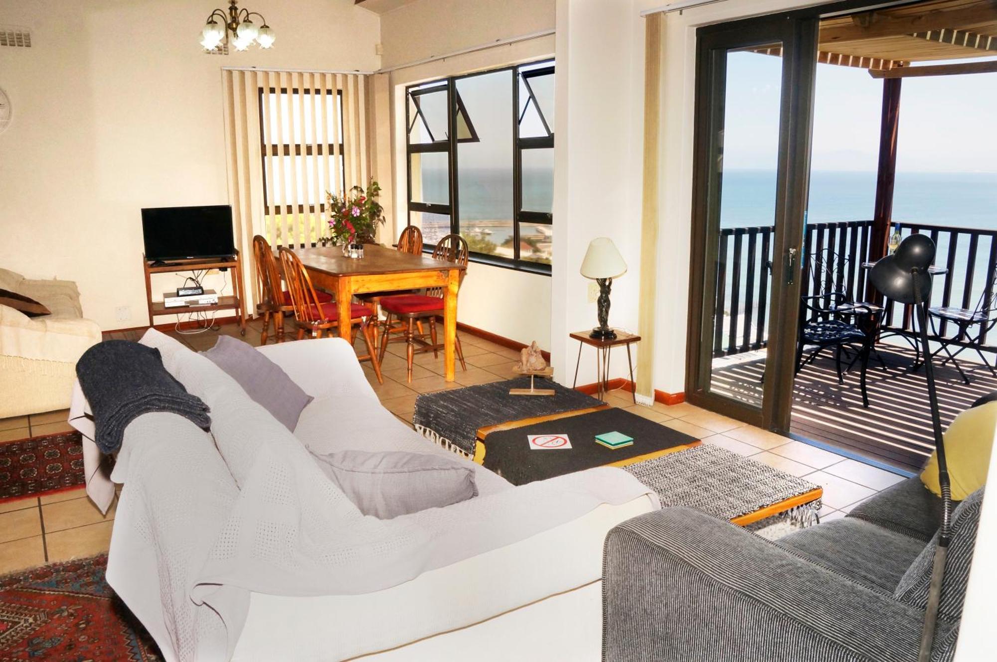 View Panoramica Self-catering Apartment Gordonʼs Bay