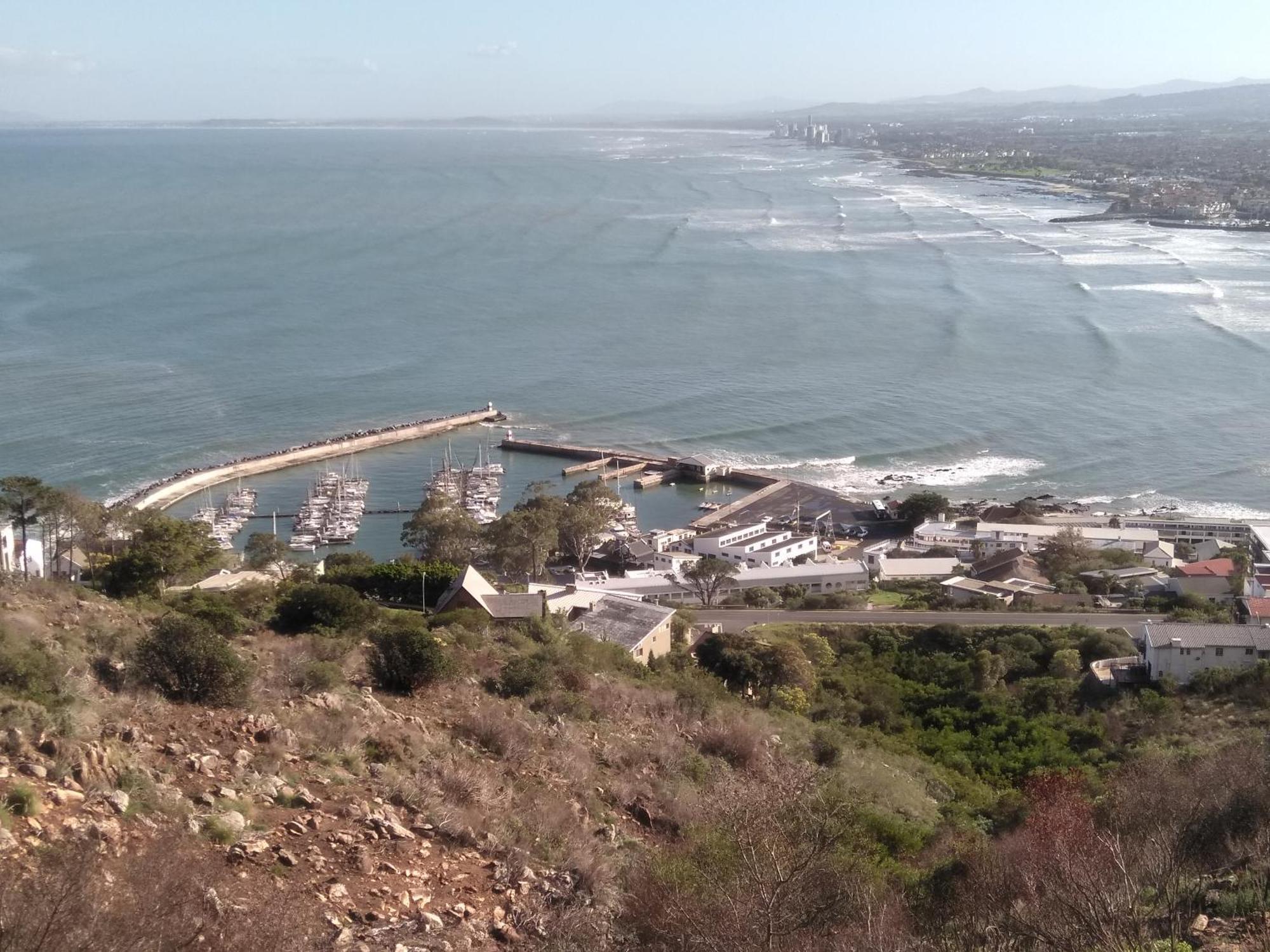 View Panoramica Self-catering Apartment Gordonʼs Bay