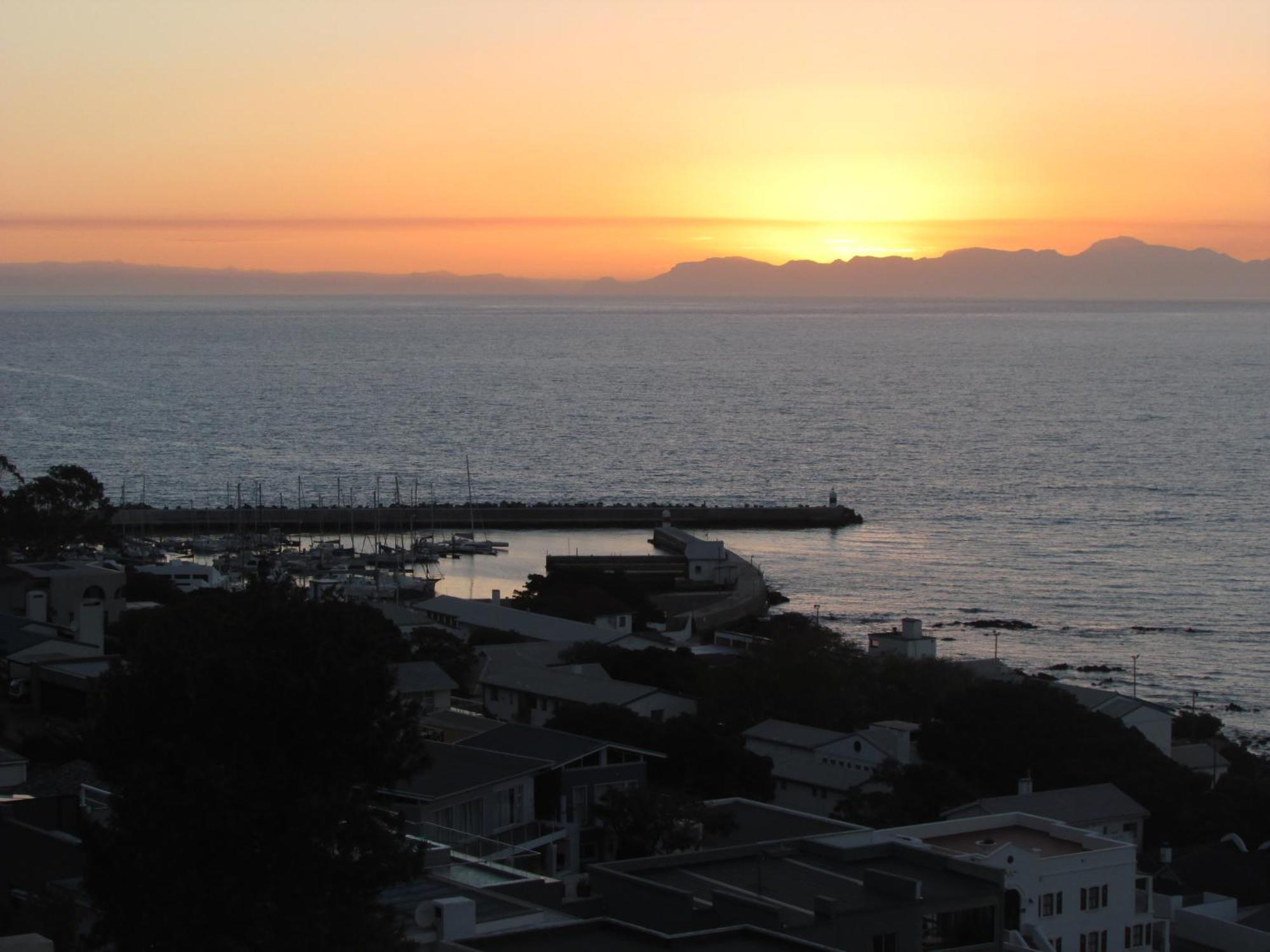 View Panoramica Self-catering * Gordonʼs Bay